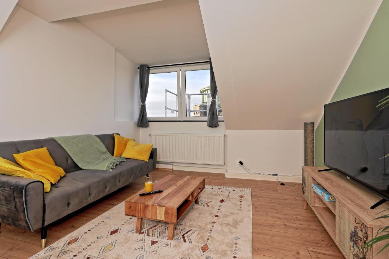Stay&Dream - 75M² - Two Bedrooms - Kitchen - Netflix Essen Exteriör bild