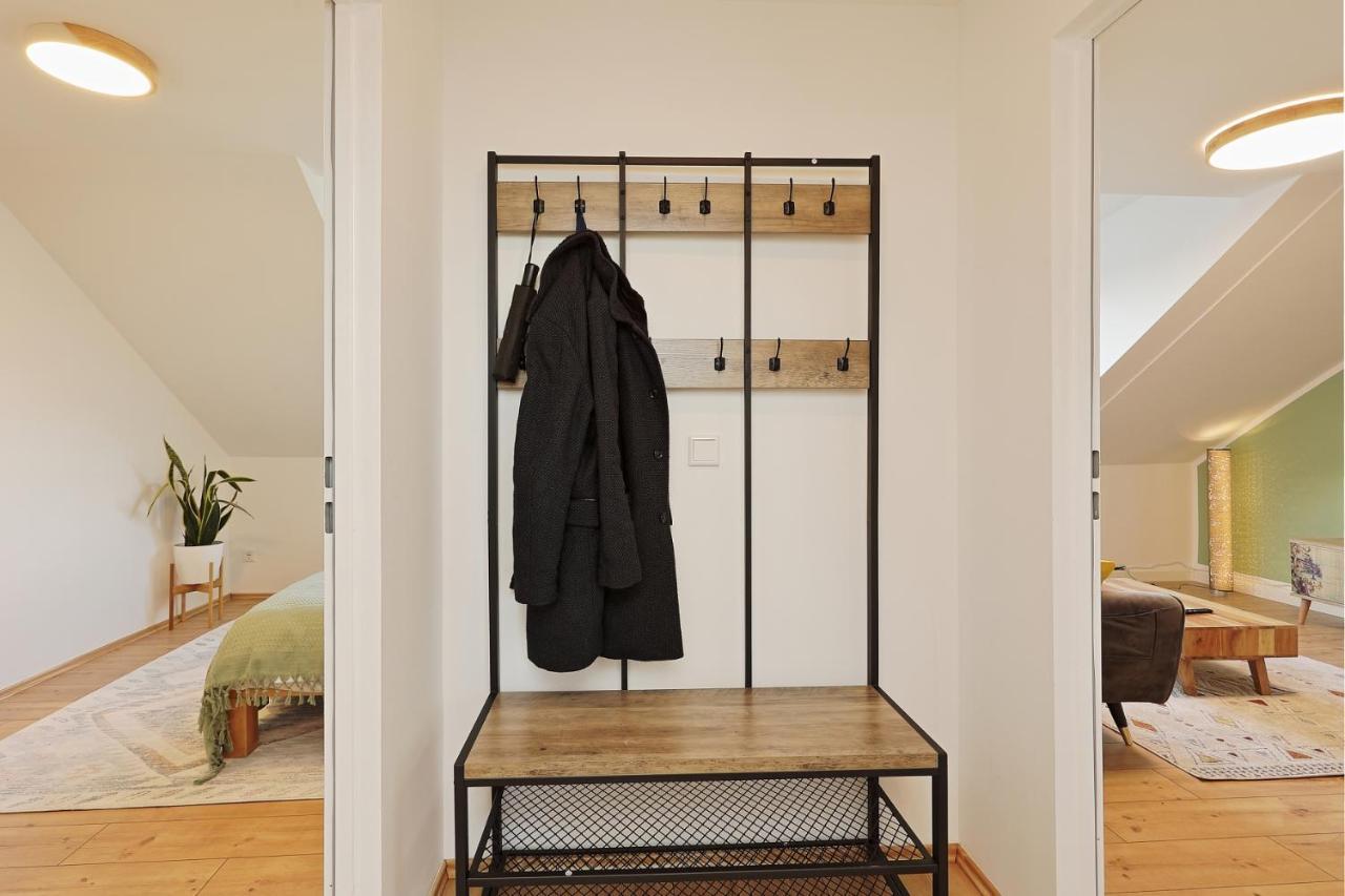 Stay&Dream - 75M² - Two Bedrooms - Kitchen - Netflix Essen Exteriör bild