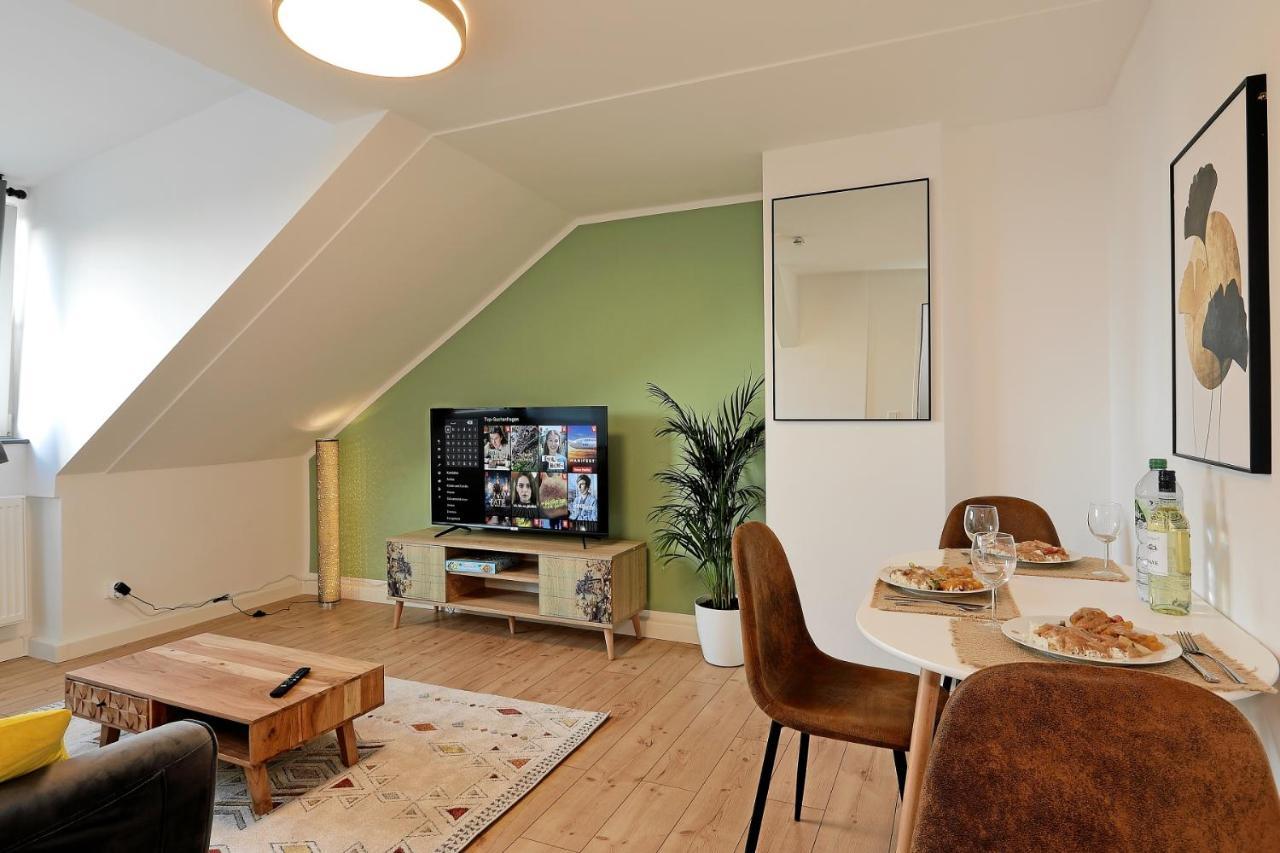 Stay&Dream - 75M² - Two Bedrooms - Kitchen - Netflix Essen Exteriör bild